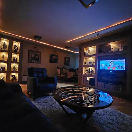 Lux Apartamento